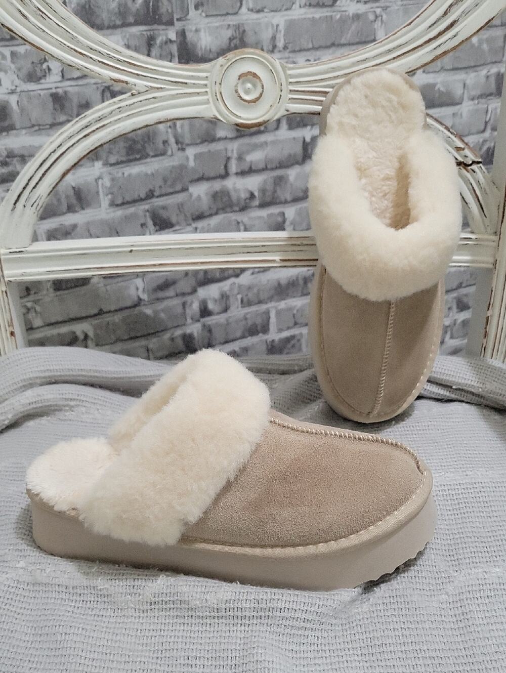 Dream Pairs Women's Taupe  Fur Trim Slip-On Comfort Platform Slippers Size 7